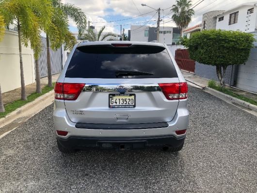 Jeep Grand Cherokee Laredo