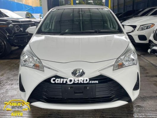 Toyota Vitz Hatchback en venta