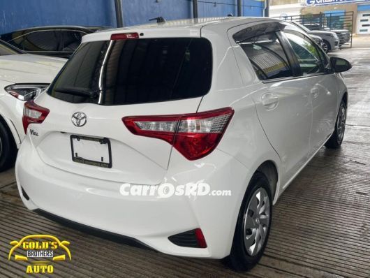 Toyota Vitz Hatchback en venta