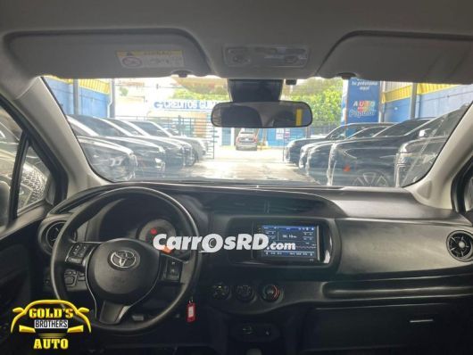 Toyota Vitz Hatchback en venta