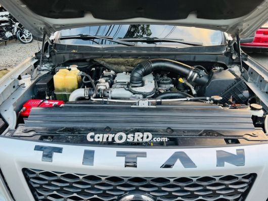 Nissan Titan Camioneta en venta