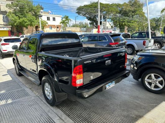 Toyota Hilux SRV