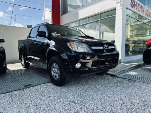 Toyota Hilux SRV