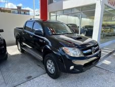 Toyota Hilux SRV