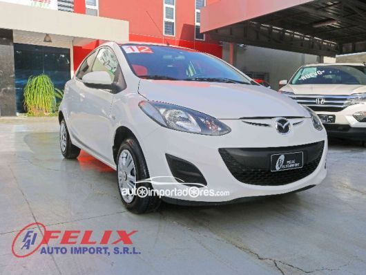 Mazda Demio Hatchback en venta