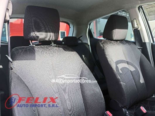 Mazda Demio Hatchback en venta
