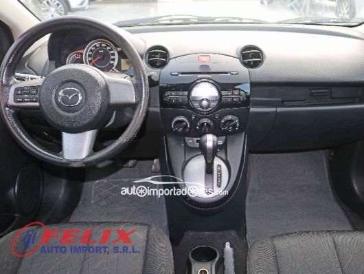 Mazda Demio Hatchback en venta