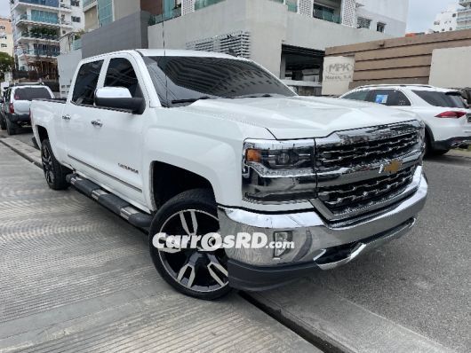 Chevrolet Silverado Camioneta en venta