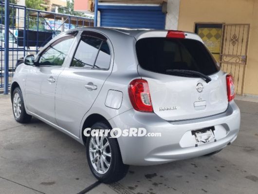 Nissan March Carros en venta