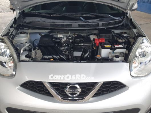Nissan March Carros en venta