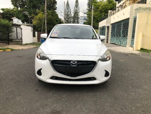 Mazda Demio Básico
