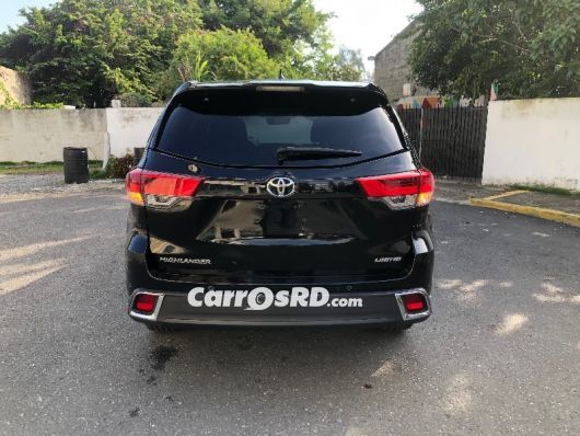 Toyota Highlander Jeepeta en venta