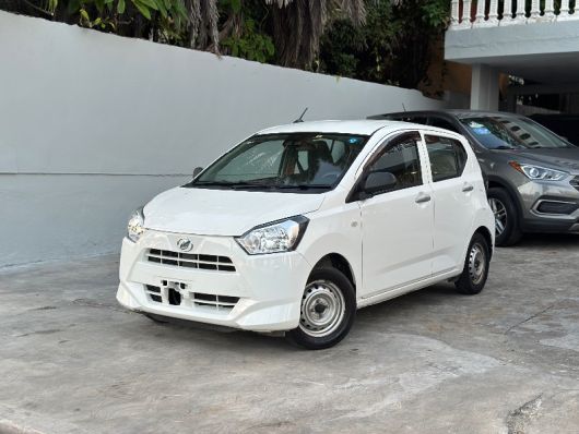 Daihatsu Mira Básico