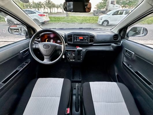 Daihatsu Mira Básico