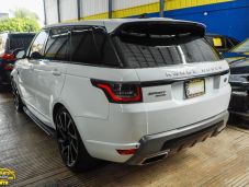 Land Rover