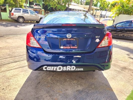Nissan Versa Carros en venta