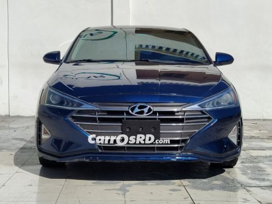 Hyundai Elantra Carros en venta