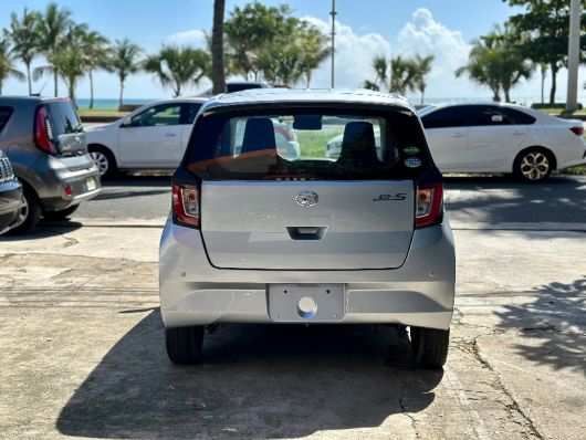 Daihatsu Mira Básico