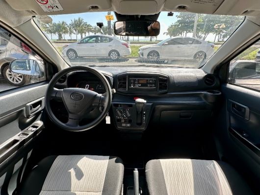Daihatsu Mira Básico