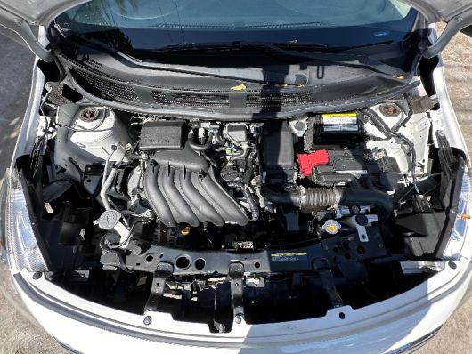 Nissan Versa SV