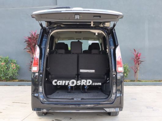 Nissan Serena Jeepeta en venta