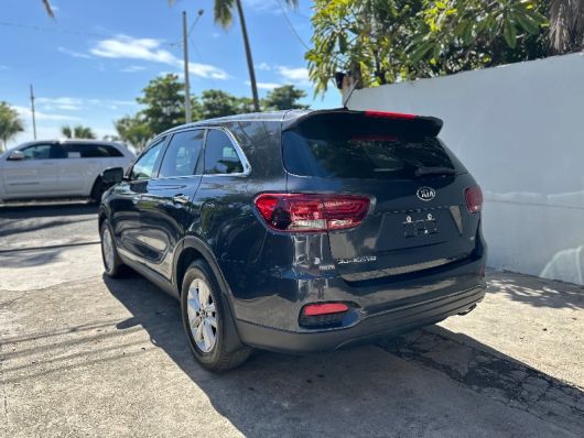 Kia Sorento LX