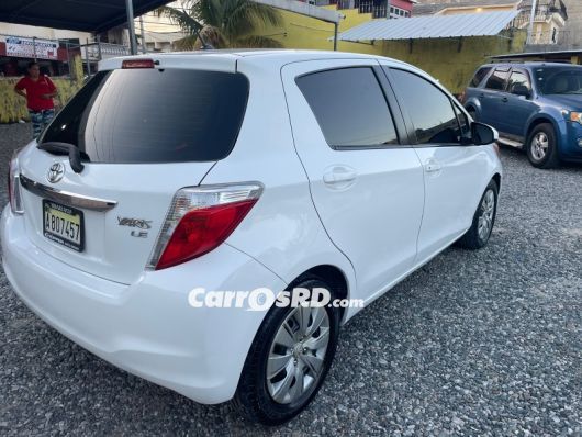 Toyota Yaris Carros en venta