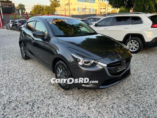 Mazda Demio Hatchback en venta