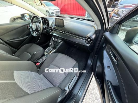 Mazda Demio Hatchback en venta