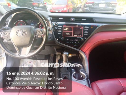 Toyota Camry Carros en venta