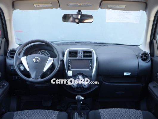 Nissan March Carros en venta