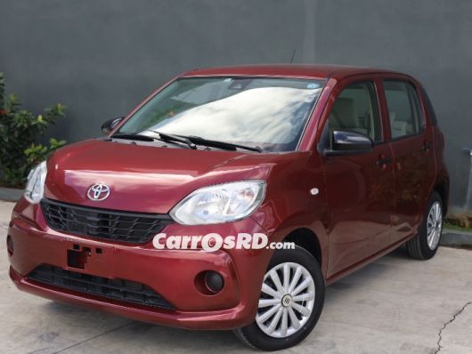 Toyota Passo Carros en venta