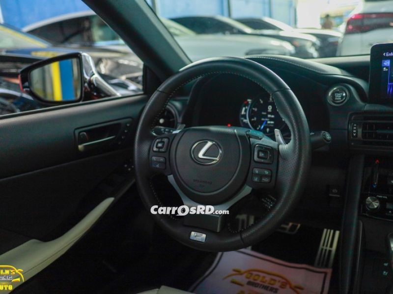 Lexus