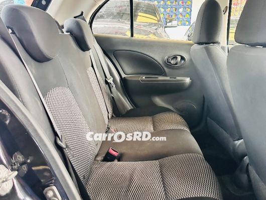 Nissan March Jeepeta en venta