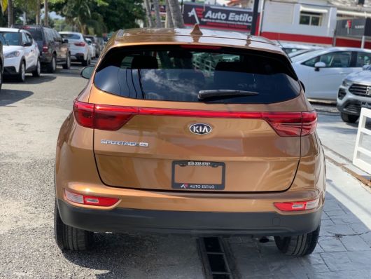 Kia Sportage LX