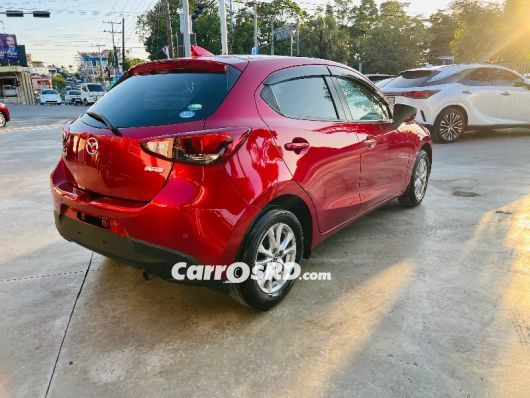 Mazda Demio Hatchback en venta