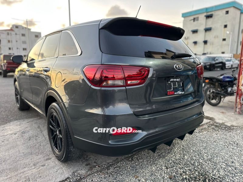 Kia