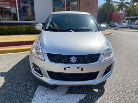 Suzuki Swift Básico