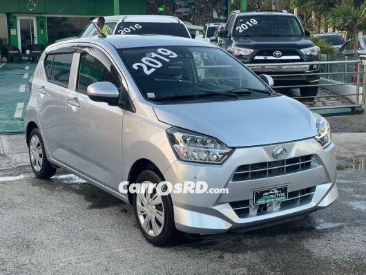 Daihatsu Mira Carros en venta