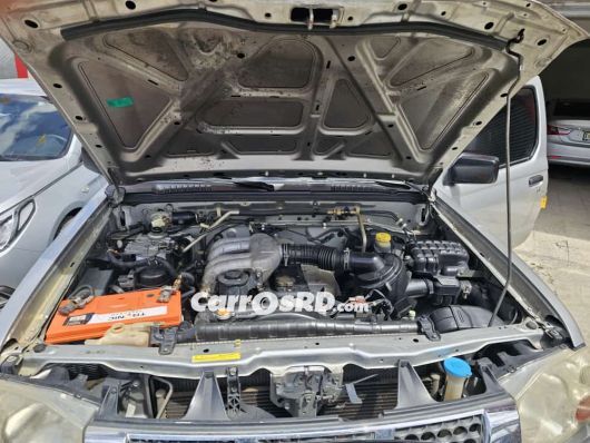 Nissan Frontier Camioneta en venta