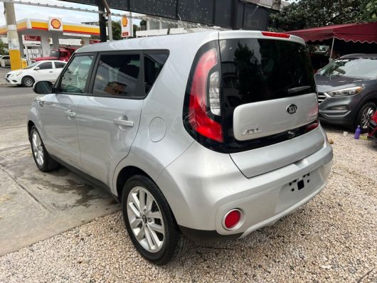 Kia Soul Básico