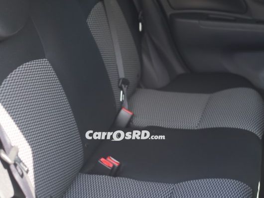 Nissan March Carros en venta