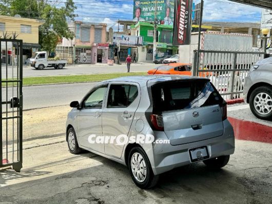Daihatsu Mira Carros en venta