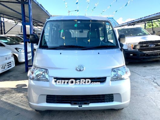 Toyota Town Ace Minivan en venta