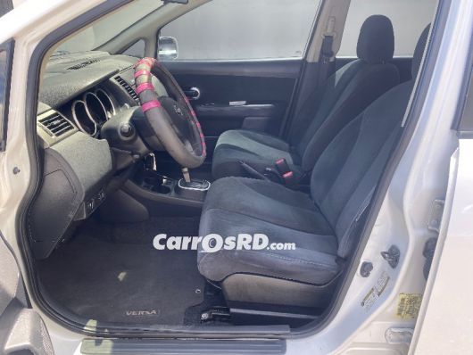 Nissan Versa Carros en venta