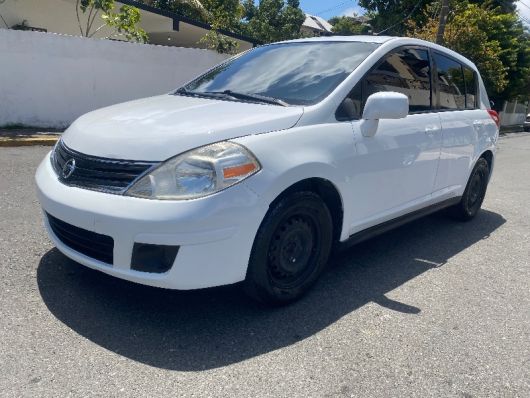 Nissan Versa SL