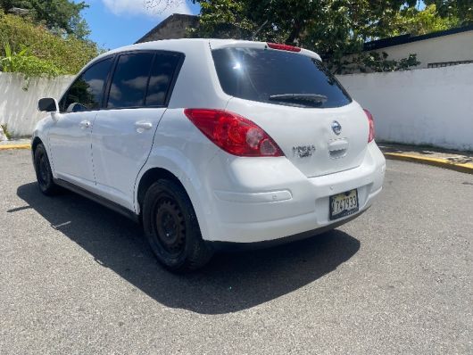 Nissan Versa SL