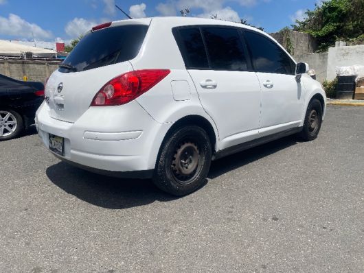 Nissan Versa SL