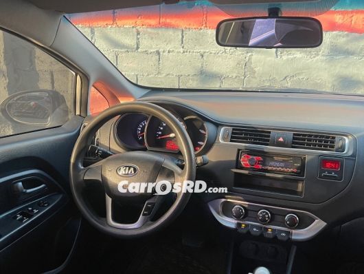 Kia Rio Carros en venta