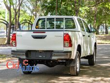 Toyota Hilux Básico